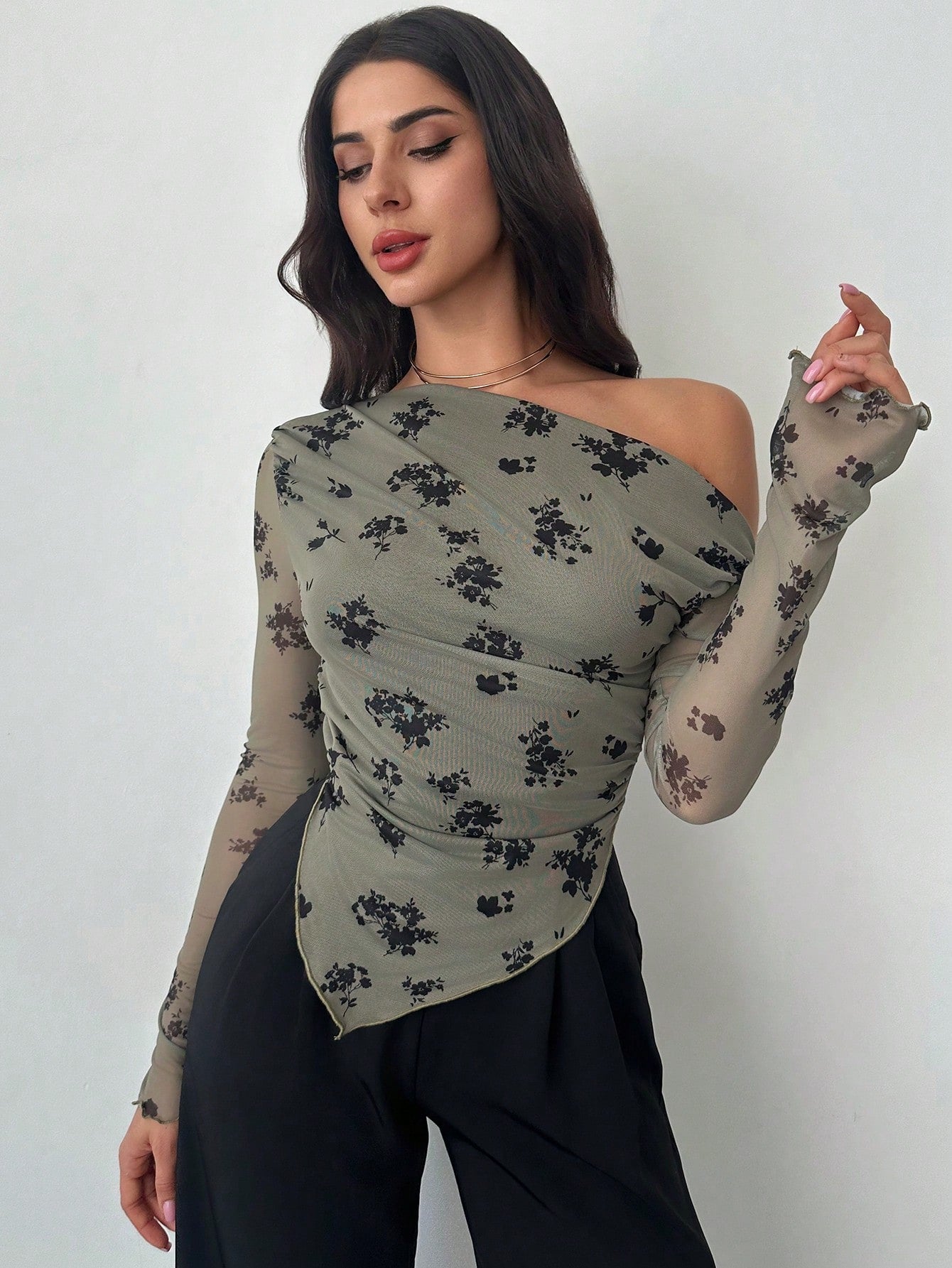 Firerie Women'S Asymmetrical Hem T-Shirt