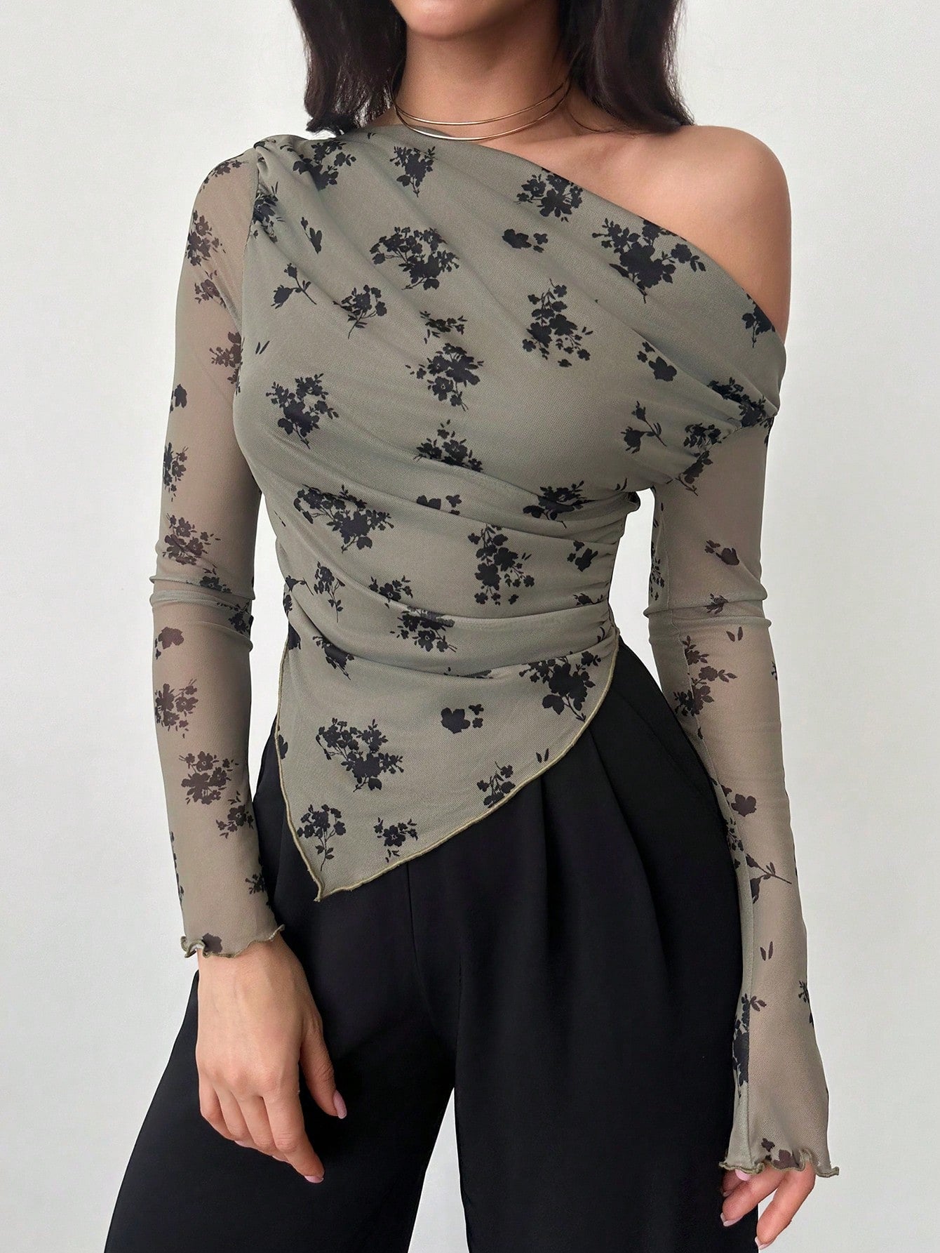 Firerie Women'S Asymmetrical Hem T-Shirt