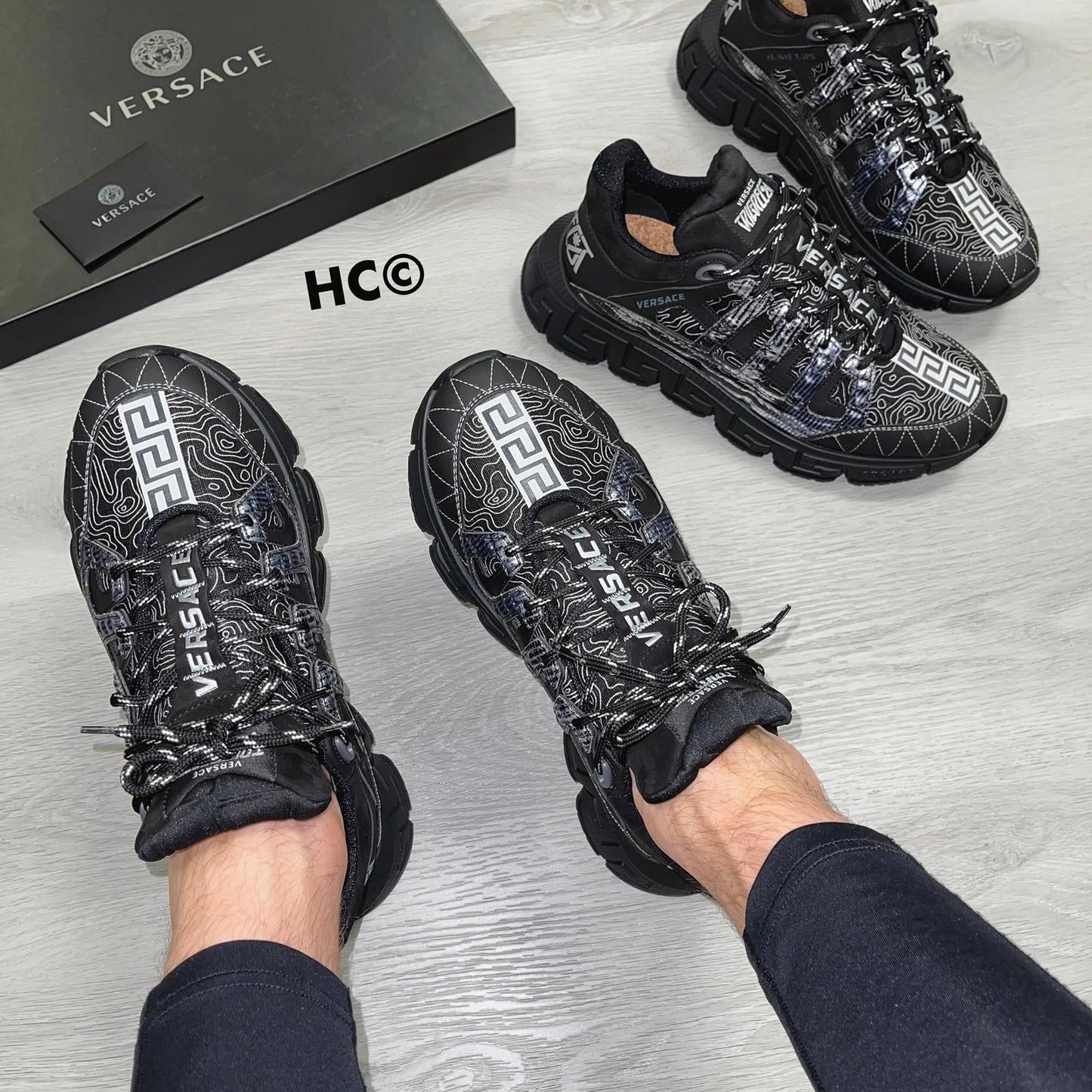 VERSACE
