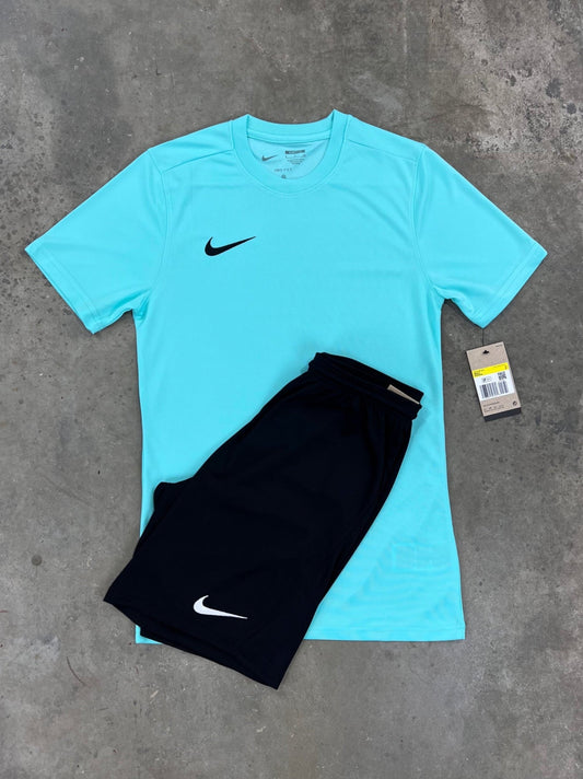Nike Dri Fit Turquoise / Black Set - T Shirt / Shorts
